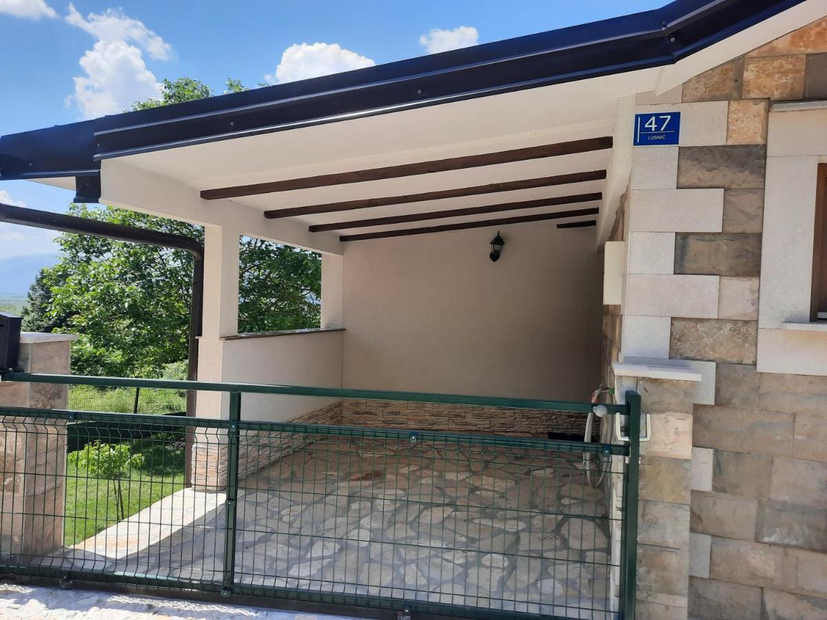 LusnicWeekend House Petar别墅 外观 照片